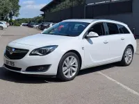 Used Vauxhall Insignia SRi 2015 White Estate