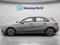 Usado Mercedes A180 SE 116 HP (85 kW) 2020 Cinzento Citadino