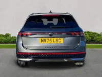 Usado VW Passat R-line 150 HP (110 kW) 2025 Cinzento Carrinha