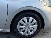Used Peugeot 208 Access 2014 Silver Hatchback
