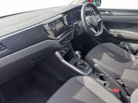 Used VW Polo Life 95 HP (69 kW) 2022 Red Hatchback