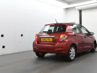 Used Toyota Yaris Multidrive S 99 HP (72 kW) 2012 Red Hatchback