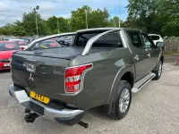 Used Mitsubishi L200 178 HP (130 kW) 2018 Green Pickup
