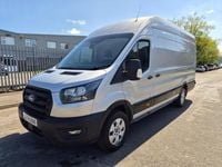 Usado Ford Transit Trend 130 HP (95 kW) 2024 Prateado Van