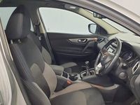 Used Nissan Qashqai N-Connecta 2017 Silver SUV