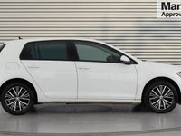 Used VW Golf VII SE 125 HP (91 kW) 2018 White
