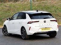 New Vauxhall Astra Ultimate 130 HP (95 kW) 2026 Brilliant paint  arctic white Hatchback
