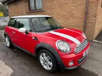 Used Mini Cooper Hatch 122 HP (89 kW) 2013 Red Hatchback
