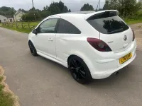 Used Vauxhall Corsa Edition 2011 White Hatchback
