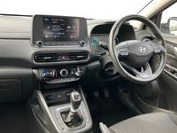 used Hyundai Kona HATCHBACK 1.0 TGDi 48V MHEV SE Connect 5dr [17" alloy wheels, Lane follow assist, Cruise control + speed limiter]