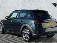 Usado Mini Cooper Hatch 113 kW (154 HP) 2025 Cinzento Citadino