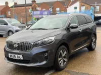 Usado Kia Sorento 200 CV (147 kW) 2018 Gris SUV
