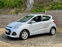 Used Hyundai i10 SE 87 HP (63 kW) 2016 Silver Hatchback