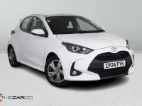 Used Toyota Yaris 116 HP (85 kW) 2024 White Hatchback
