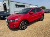 Used Nissan Qashqai N-Connecta 140 HP (102 kW) 2019 Red SUV