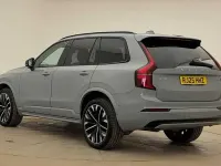 Usado Volvo XC90 Ultra 455 HP (334 kW) 2025 Cinzento SUV