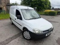 Used Vauxhall Combo 2011 White MPV