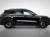 Used Porsche Cayenne 441 HP (324 kW) 2018 Black SUV