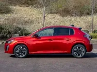 New Peugeot 208 Allure 101 HP (74 kW) 2025 Premium  elixir red Hatchback
