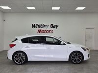 Used Ford Focus ST-Line X 120 HP (88 kW) 2019 White Hatchback