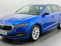 Gebraucht Skoda Octavia SE L 204 PS (150 kW) 2022 Blau Kombi