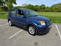 Used Ford Fusion Zetec 2009 Blue Hatchback