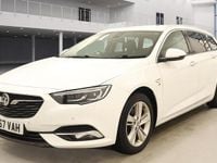 Used Vauxhall Insignia Elite 110 HP (80 kW) 2017 Summit white Estate
