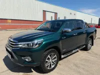 Used Toyota HiLux 150 HP (110 kW) 2017 Green Pickup
