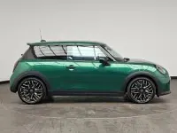 Used Mini Cooper S Exclusive 204 HP (150 kW) 2024 Green Hatchback