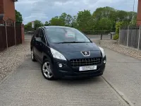 Used Peugeot 3008 Active 115 HP (84 kW) 2013 Blue Estate