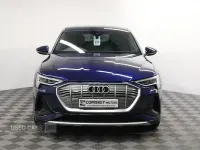 Usado Audi e-tron S-Line 300 kW (408 HP) 2023 Azul SUV