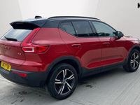 Used Volvo XC40 R-Design 163 HP (119 kW) 2022 Red SUV