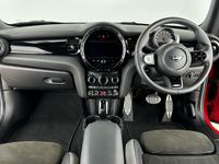 Used Mini Cooper Hatch 136 HP (100 kW) 2021 Red Hatchback