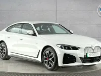 Usado BMW i4 M Sport 246 kW (335 CV) 2025 Blanco Berlina