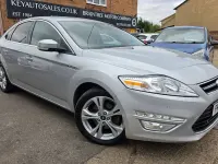 Used Ford Mondeo Business Edition 140 HP (102 kW) 2014 Silver Hatchback