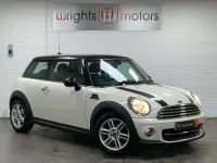 Used Mini Cooper Hatch 2011 White Hatchback