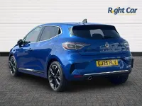 Used Renault Clio Techno 90 HP (66 kW) 2025 Blue  Hatchback