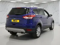 Usado Ford Kuga Titanium 150 CV (110 kW) 2016 Azul SUV