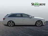 Used Audi A4 S-Line 204 HP (150 kW) 2024 White Estate