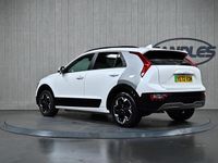 Used Kia Niro 150 kW (204 HP) 2022 White SUV