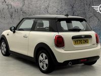Used Mini Cooper Classic 134 HP (98 kW) 2020 White Hatchback