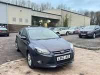 Used Ford Focus Zetec 125 HP (91 kW) 2012 Grey Hatchback