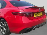 Used Alfa Romeo Giulia Ti 276 HP (202 kW) 2021 Red Sedan