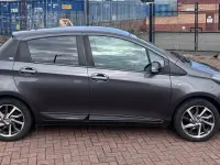 Used Toyota Yaris 100 HP (73 kW) 2020 Grey Hatchback