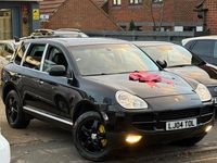 Usado Porsche Cayenne 250 HP (183 kW) 2015 Preto SUV