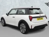Used Mini Cooper Classic 113 kW (154 HP) 2025 White Hatchback