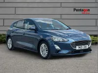 Used Ford Focus Titanium 123 HP (90 kW) 2021 Blue Hatchback