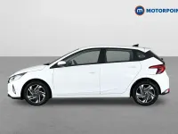 Used Hyundai i20 SE 101 HP (74 kW) 2022 White Hatchback