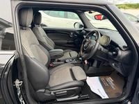 Usado Mini Cooper SE Hatch 133 kW (181 CV) 2022 Negro Utilitario