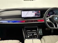 New BMW M760e Comfort Edition 563 HP (414 kW) 2025 Black Sedan
